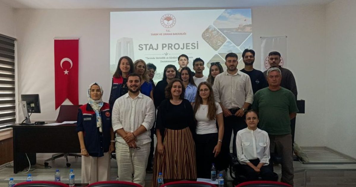 Genç Ziraat Mühendisleri Sahada Uygulamalı Eğitim Aldı