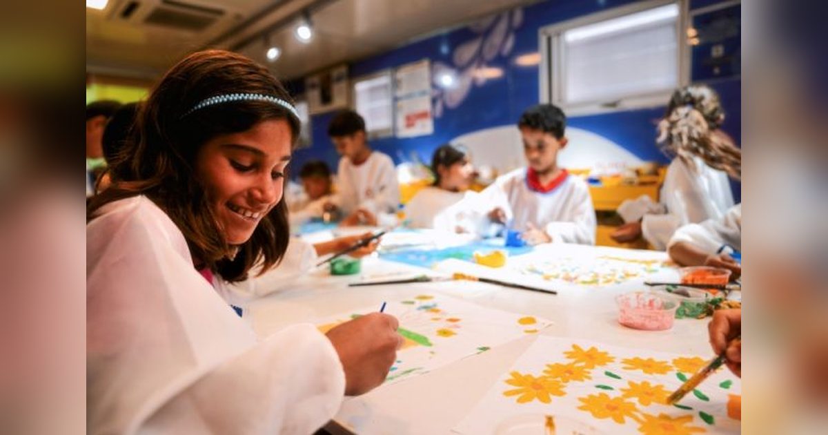 Seasonal Agricultural Worker Children Receive Educational Support in Sakarya