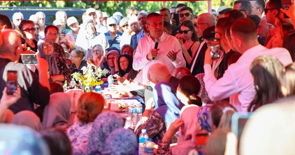 Trakya Farmers Uproot Orchards Amid Rising Costs
